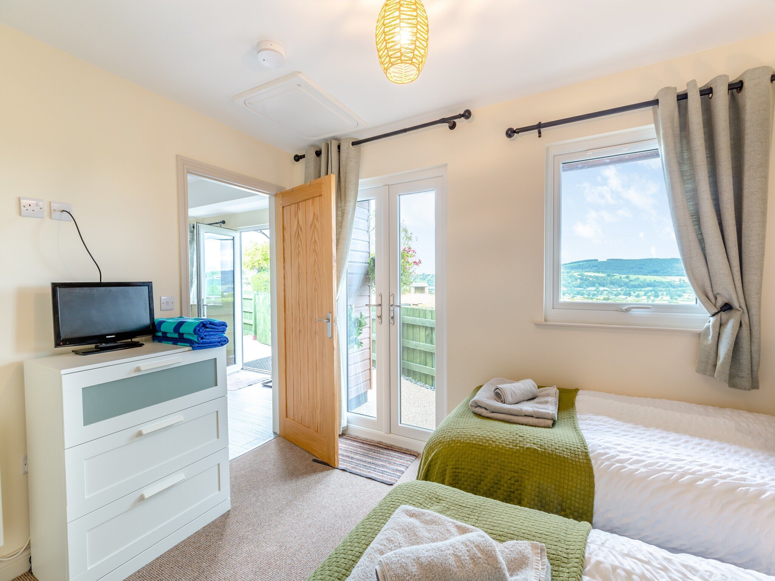 2 bedrooms, free WiFi, bed sheets