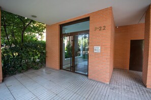 Exterior detail - Comfortable and quiet apartment Airport (Madrid)