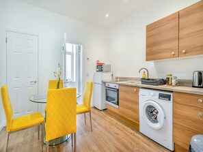 Private kitchen - Apartment Three - UK44286 (Arbroath)