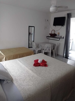 1 bedroom, WiFi, bed sheets