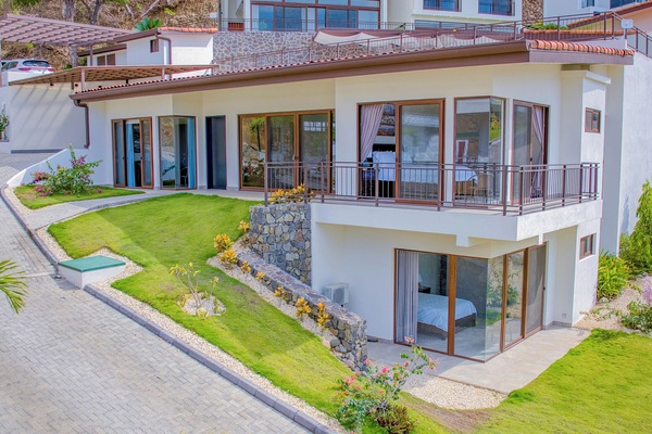 Villa Tempisque has a private, covered carport with room for 2 vehicles plus several outdoor patio areas with ocean views.