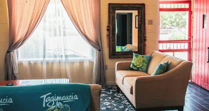 Casa Del Sol - Peaceful Retreat In Beautiful Mesilla.