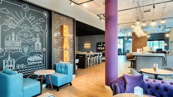 Bar (in der Unterkunft)