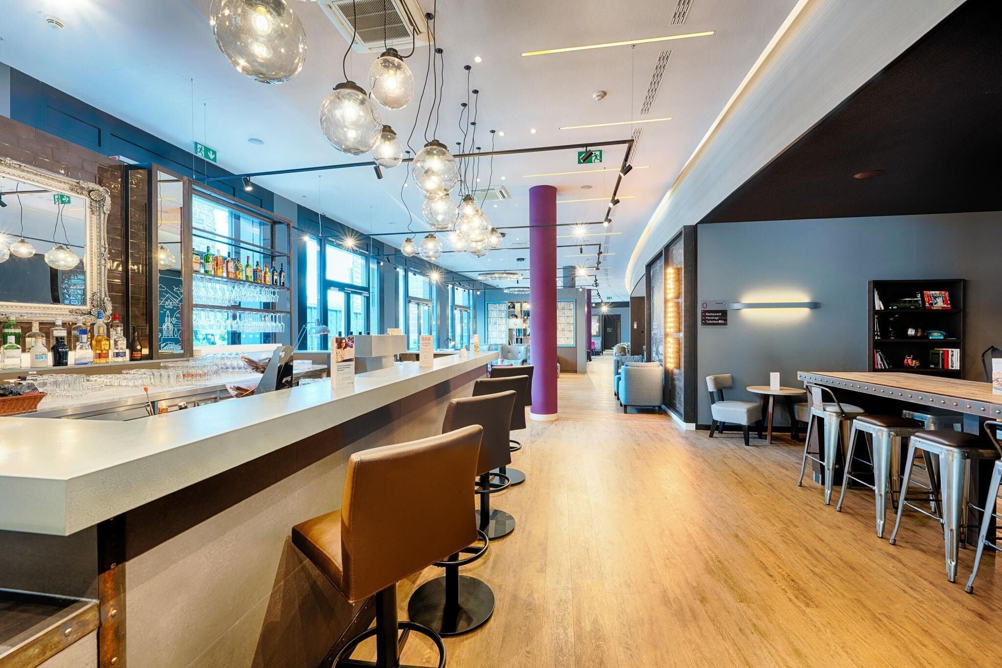 Bar (in der Unterkunft)