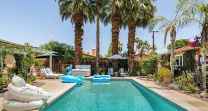Carrington Cottage @ 420 Shiloh LGBTA Pet friendly Sanctuary with Soul