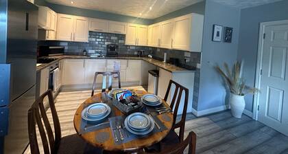 2 bed Home
