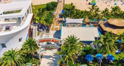 Private Beach Club, Heated Pool, Jacuzzi, & 6 Seater Golf Cart Included!