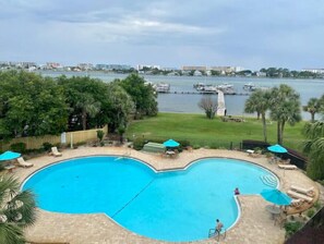Pool - B415 Peaceful Port (Fort Walton Beach)