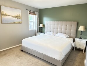 6 bedrooms, WiFi, bed sheets