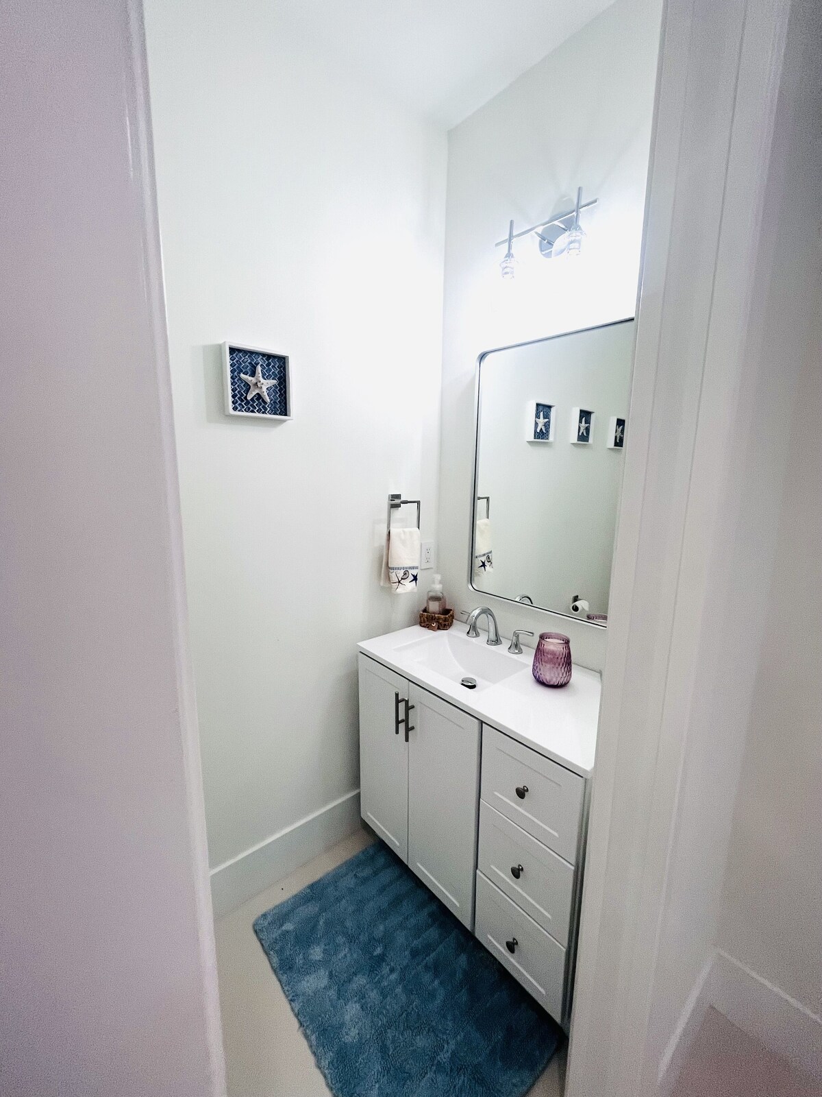 Photo 8 of Tropical Oasis!! New Construction! In the Heart of Naples!! PET FRIENDLY!