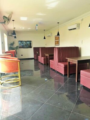 Bar-salon