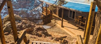 Spacious retreat on the Rim of the Royal Gorge