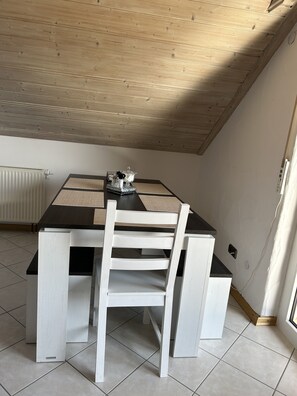 Dineren