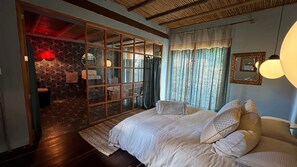 Suite | Premium bedding, soundproofing, free WiFi - Hotel Dios (Bogotá)