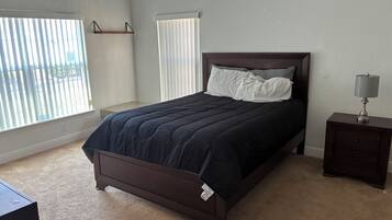 2 bedrooms, iron/ironing board, WiFi, bed sheets