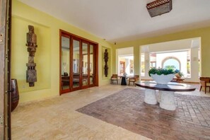 Interior - Island Style 2BR @ GBL, Cap Cana (Punta Cana)