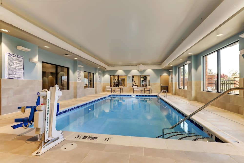 Holiday Inn Express Holly Springs Raleigh Area by IHG