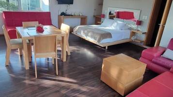 1 bedroom, Internet, bed sheets