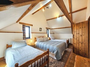 3 chambres, Wi-Fi gratuit, draps fournis