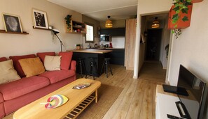 TV - Lumineux appartement avec vue sur mer (Saint-Raphaël)