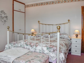 2 chambres, Wi-Fi gratuit, draps fournis