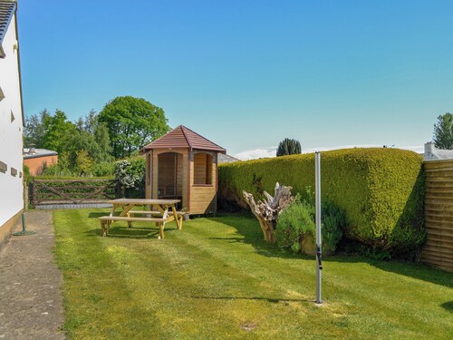 2 bedroom accommodation in Smithfield, near Carlisle