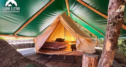 LUNA LLENA PARQUE DE MONTAÑA