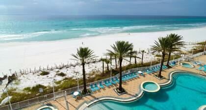 Gulf‑Front Luxury, Ocean Views, Heated Pool, Hot Tubs, Quiet Beachfront, Sleep 6