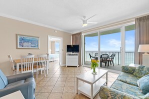 TV, books - Beachfront Condo — Ocean Views, Balcony, Pool & Hot Tubs, 6 ppl, resort (Panama City Beach)