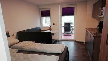 1 bedroom, WiFi, bed sheets