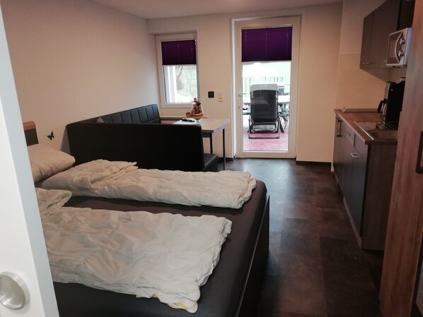 1 bedroom, WiFi, bed sheets