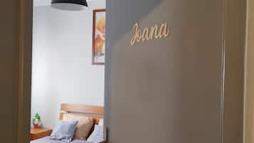 1 Schlafzimmer, Bügeleisen/Bügelbrett, Reisekinderbett, kostenloses WLAN