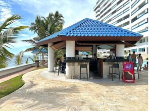 Bar (in der Unterkunft)