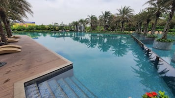 Indoor pool, outdoor pool