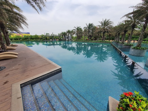 Luxurious Flat 2BR in Gold Coast PIK Penjaringan