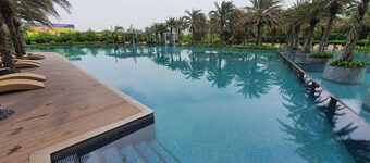 Luxurious Flat 2BR in Gold Coast PIK Penjaringan