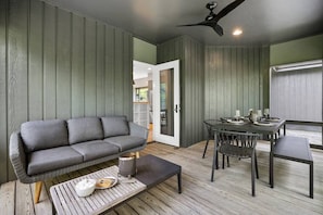 Dining - Sewanee Woods Modern Luxe Escape (Sewanee)