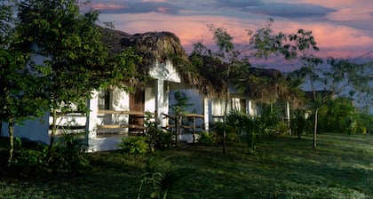 CABAÑAS THAJÚ