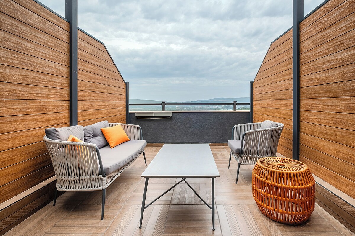 SUPERIOR DOUBLE W SEA VIEW