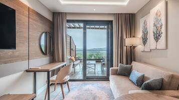 Family Room with Seaview