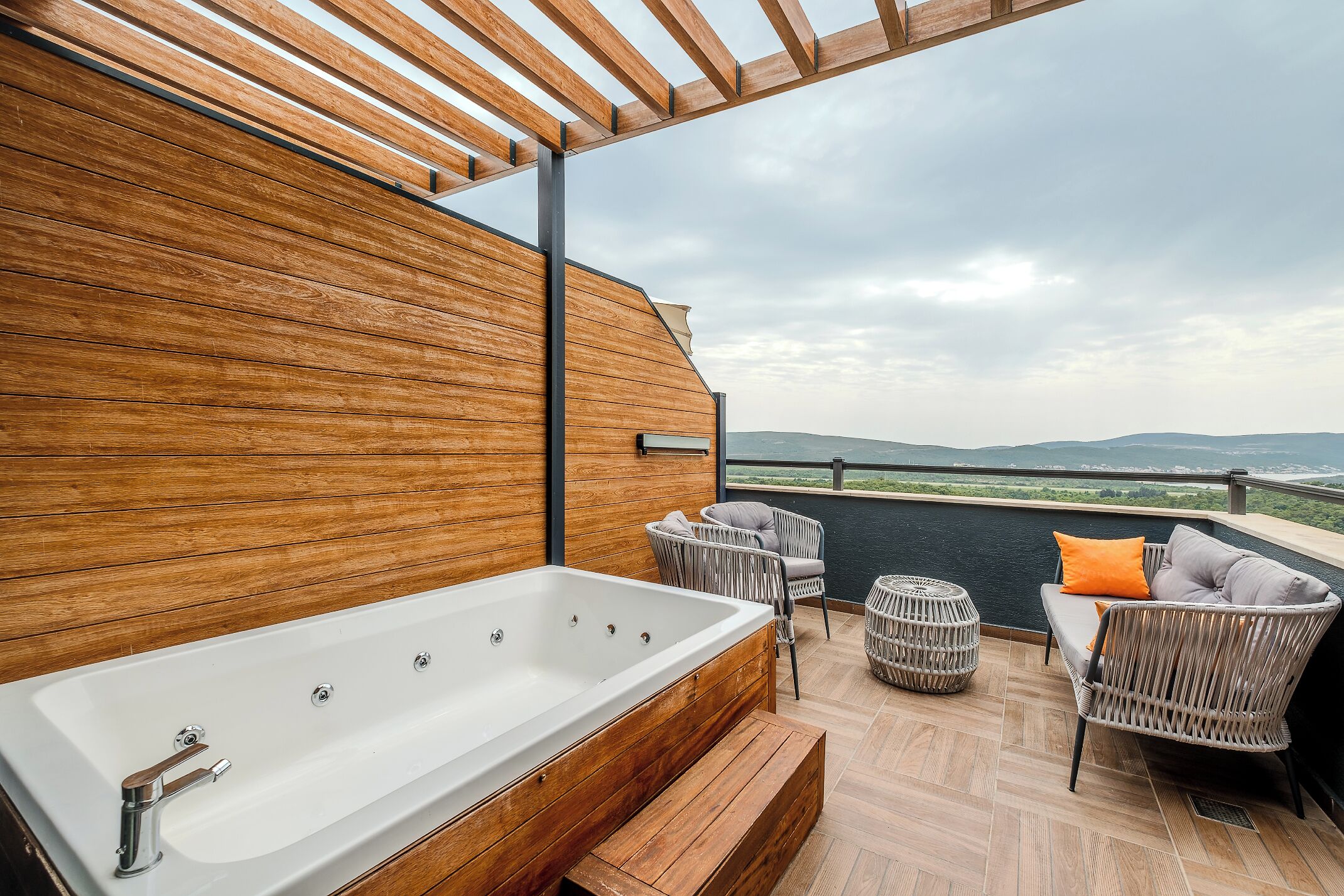 luxury room | terrace/patio