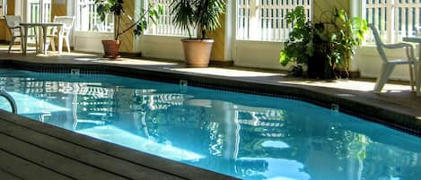 Piscine couverte, piscine extérieure