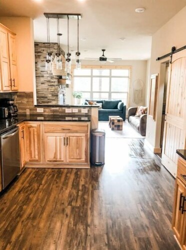 Cozy Cabin: Summer paradise on the river