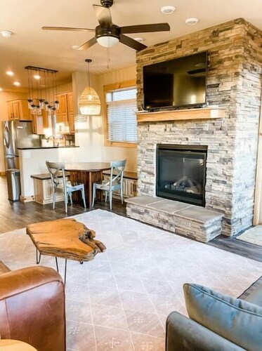 Cozy Cabin: Summer paradise on the river