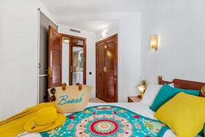 2 soverom, strykejern/-brett, wi-fi (inkludert) og sengetøy