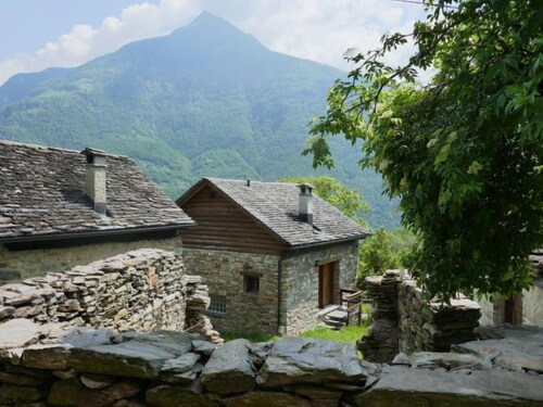 Rustico Cleo by Interhome