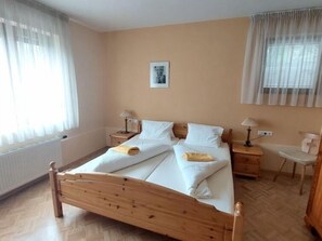 2 bedrooms, internet