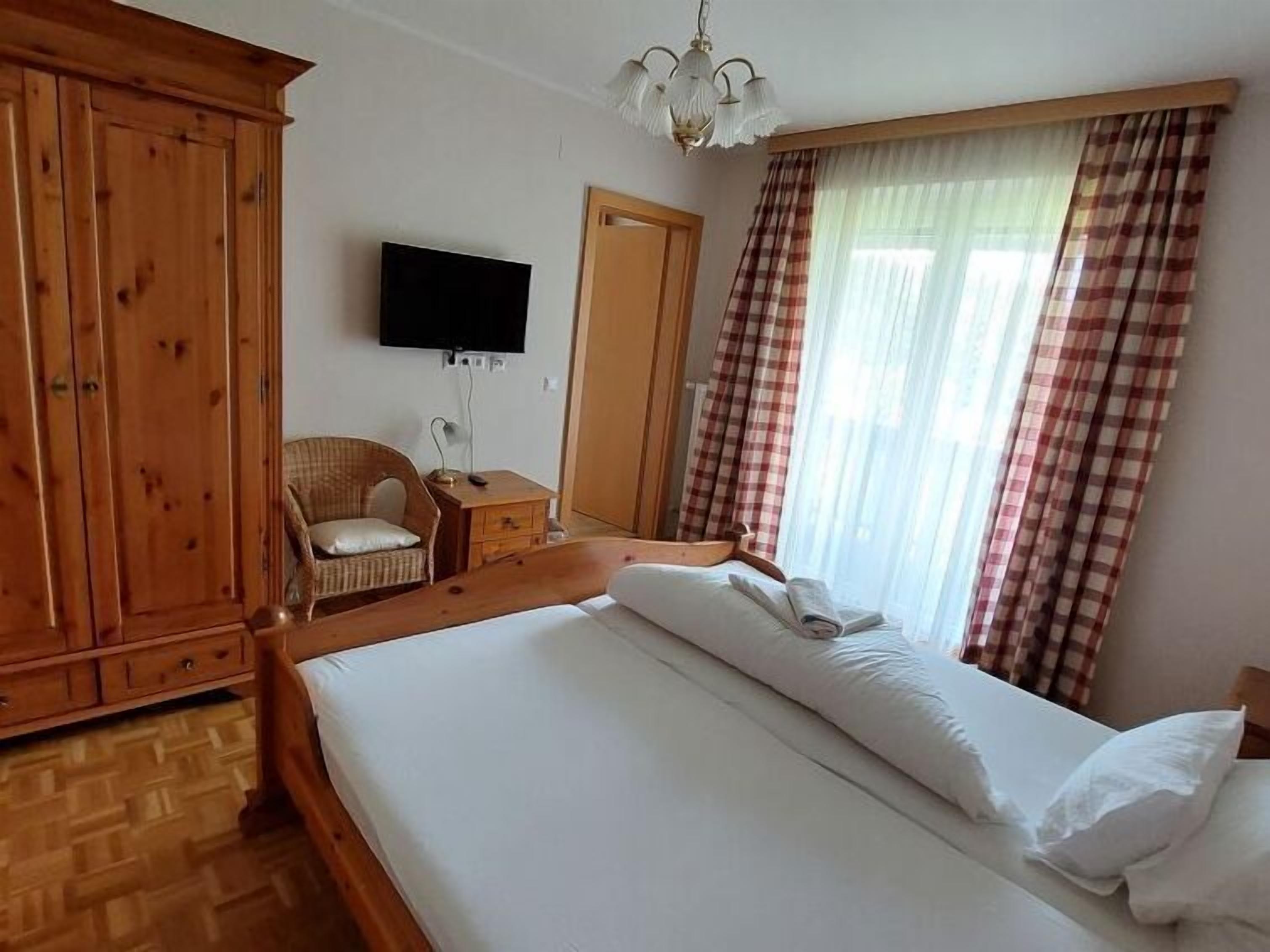 2 Schlafzimmer, Internetzugang