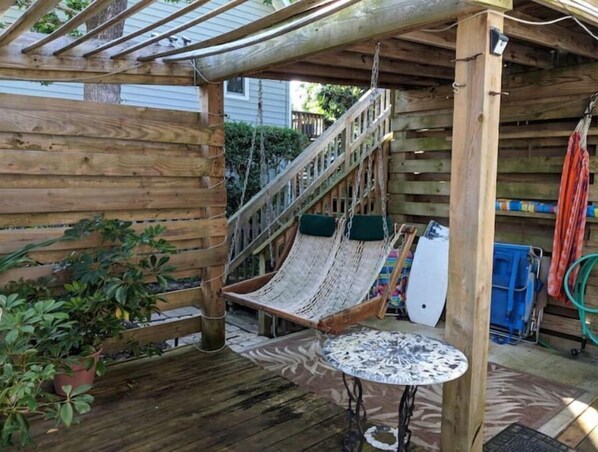 Property grounds - Lost On Lost Colony (Nags Head)