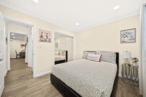Family Apartment | Living area - Vibrant&Refreshing 12 min to Downtown LA (Alhambra)